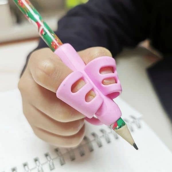 حامل قلم ثلاثي الأصابع للأطفال